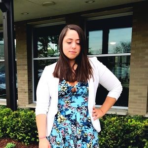 Meet your Posher, Christina